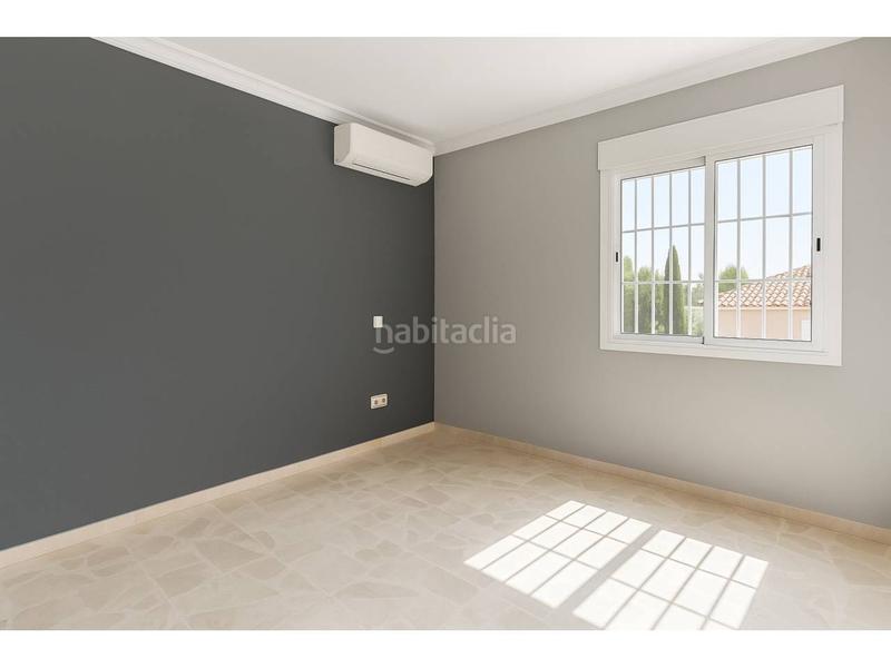 Foto 3c410dd8-571b-40a4-9a1e-eeaba4f5e987. Rent flat in Moraleja de Enmedio