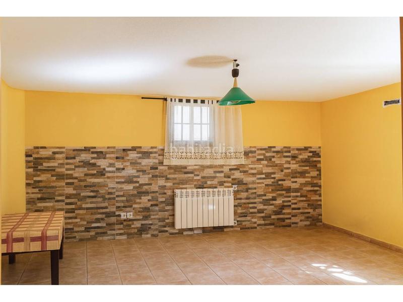 Foto 03aa3593-4469-4b6c-845c-4318c2654c0d. Xalet amb calefacció aparcament a Carranque