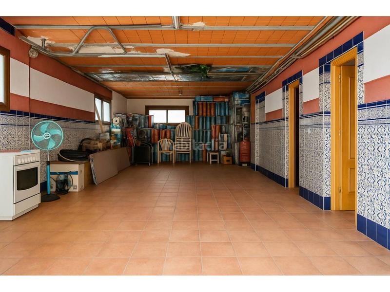 Foto 491f0d81-f91d-4c92-a73a-bc1c5abfc48d. Xalet amb calefacció aparcament a Carranque