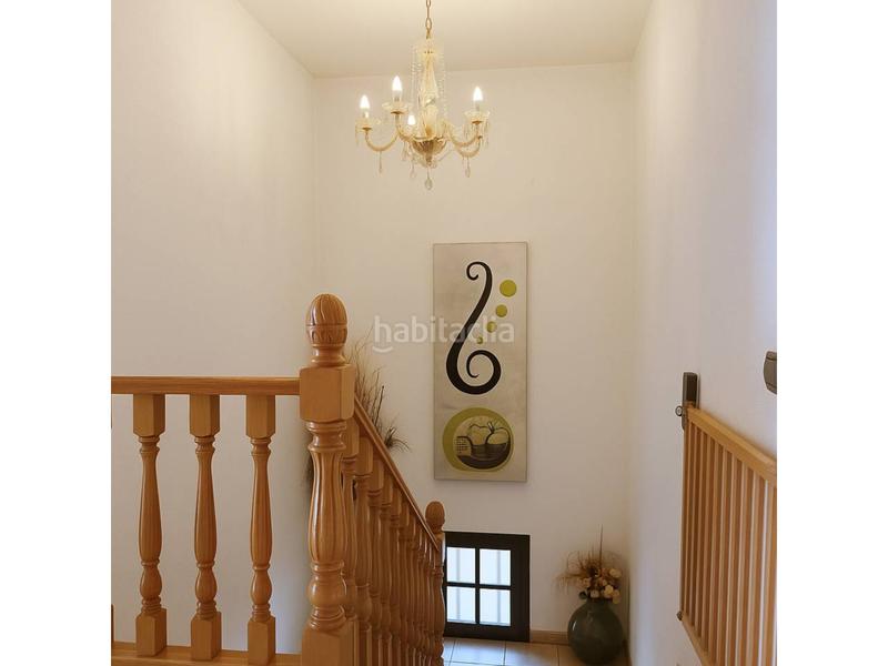 Foto c881cbd5-ebd9-467e-b71b-8fe3a563e6ce. Xalet amb calefacció aparcament a Carranque