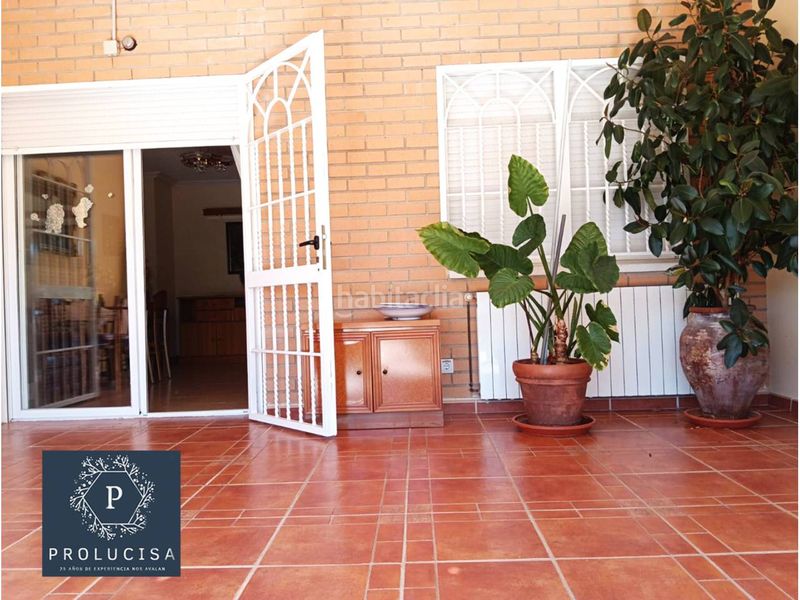Foto c9264ba5-bb79-4e4c-b044-2fd760589cda. Casa adossada amb calefacció aparcament a Moraleja de Enmedio