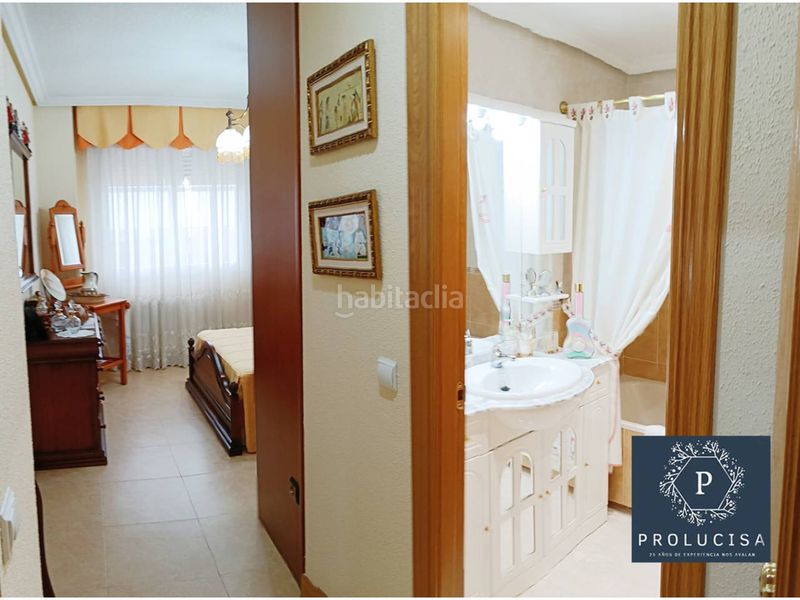Foto cf72b4a8-99a1-4458-bcc0-cdfa71993cb5. Casa adossada amb calefacció aparcament a Moraleja de Enmedio