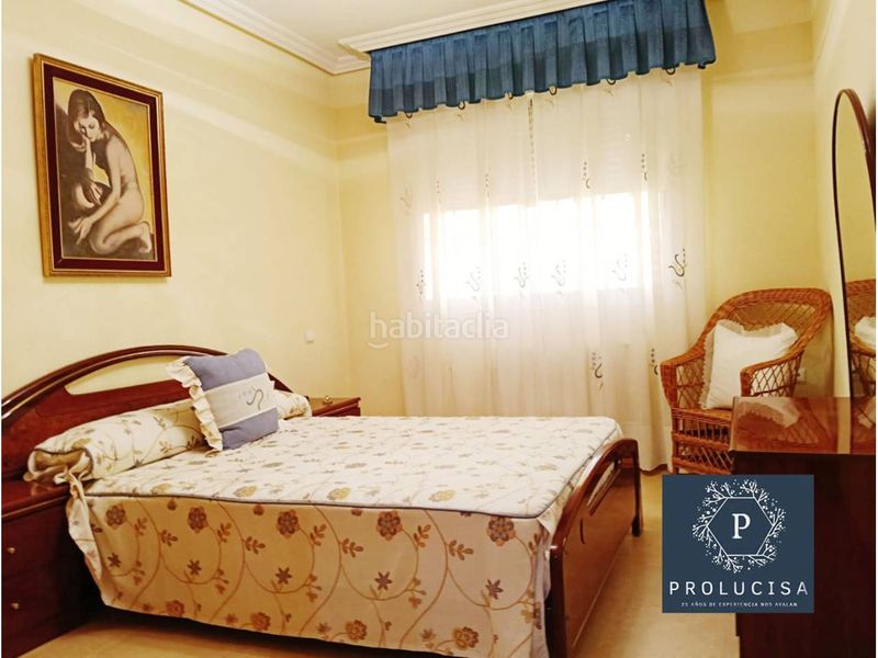 Foto e673af6d-0a61-4b45-9f6d-61efa02e5d8c. Casa adossada amb calefacció aparcament a Moraleja de Enmedio
