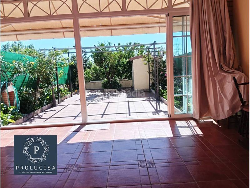 Foto f7294976-3593-42d8-844d-cf9385336f7b. Casa adossada amb calefacció aparcament a Moraleja de Enmedio