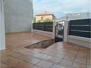 Haus  Calle madrid. Reforma integral venta de casa en moraleja de enmedio.