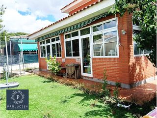 Xalet  Calle olivares. Chalet unifamiliar en venta