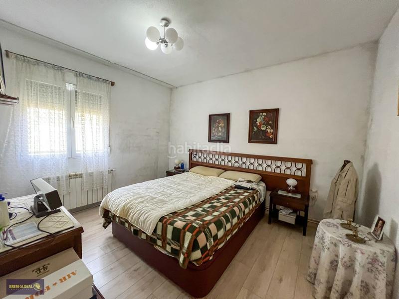 Foto 2c378e85-6752-471e-9173-dbc64c9d2e89. Xalet amb calefacció aparcament a Cabrera (La)