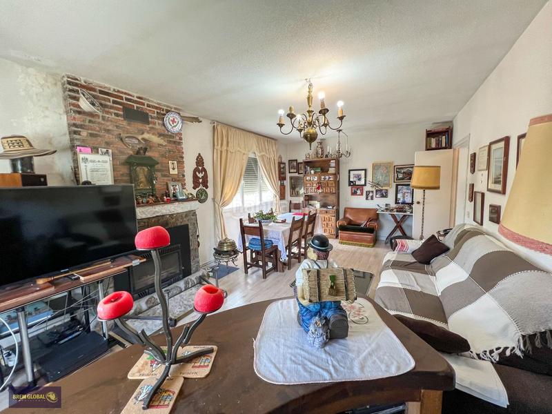 Foto 661eaa68-cfc6-466f-9e32-c5b266a0a2bf. Xalet amb calefacció aparcament a Cabrera (La)