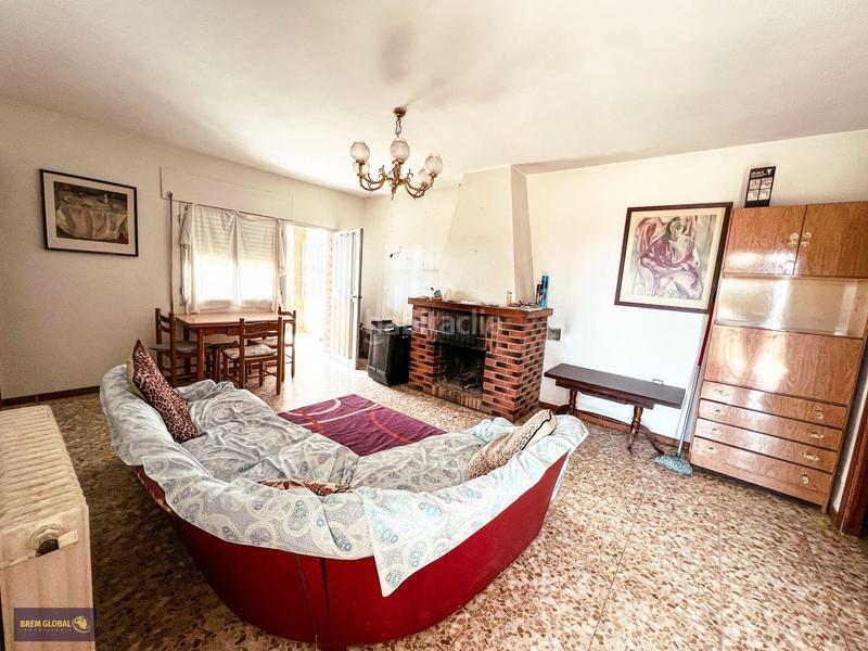 Foto 022ad3d5-3c97-4232-a34a-fefb53cae9e3. Xalet a avenida de la cabrera 6 a Cabrera (La)