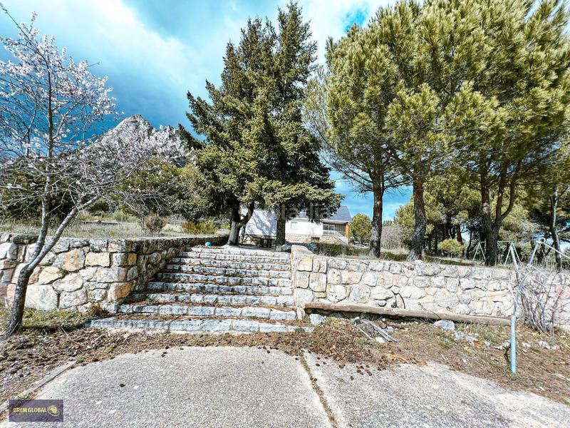 Foto 5726b18e-9f94-477f-8326-3decdb2279b0. Xalet a avenida de la cabrera 6 a Cabrera (La)