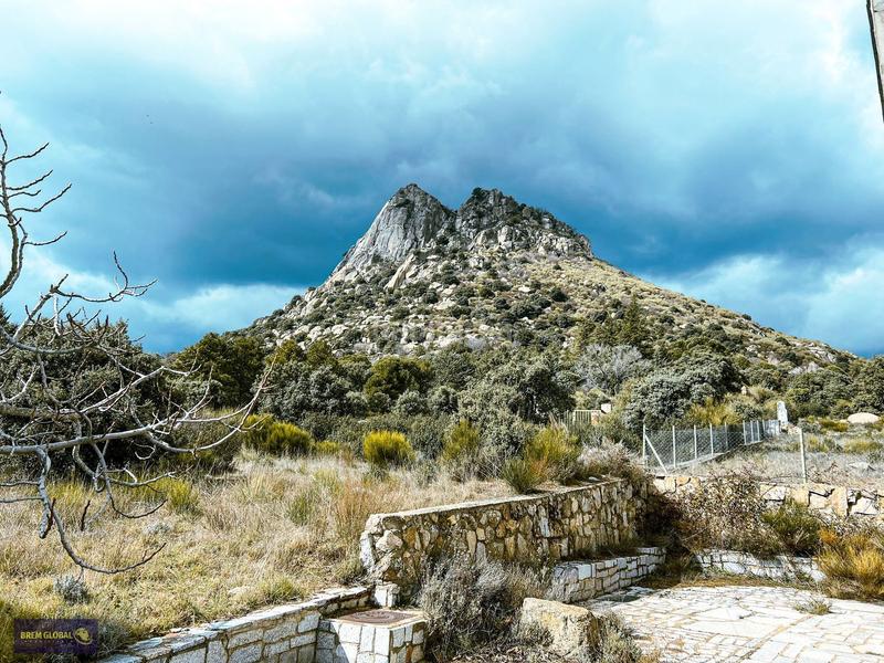 Foto 9677d910-3984-4d68-9094-5e8b1e8446ec. Xalet a avenida de la cabrera 6 a Cabrera (La)