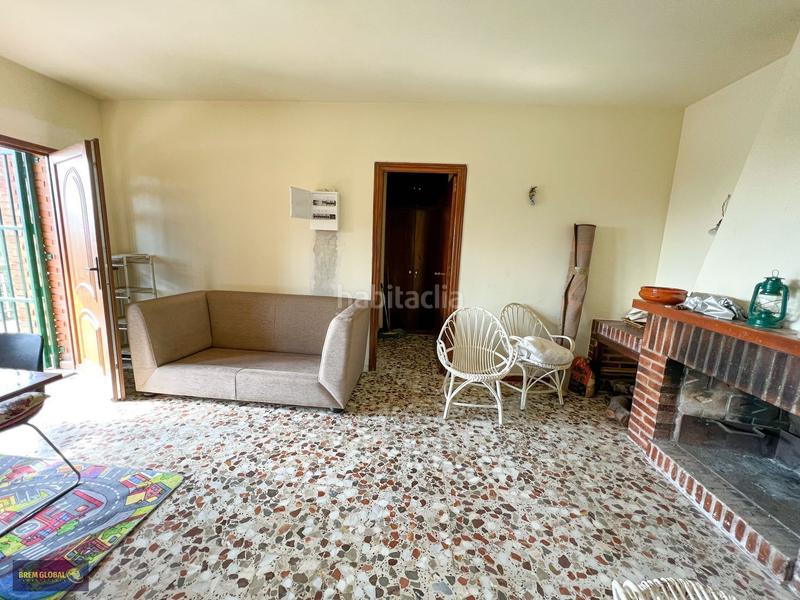 Foto b7a8149f-a557-4976-a289-1c84e89fef5f. Xalet a avenida de la cabrera 6 a Cabrera (La)