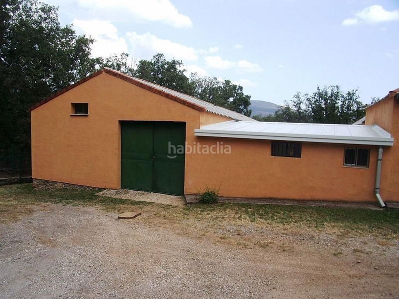 Foto 46665a16-bad5-4836-8af8-18acd32d3029. Nau industrial a Acebeda (La)