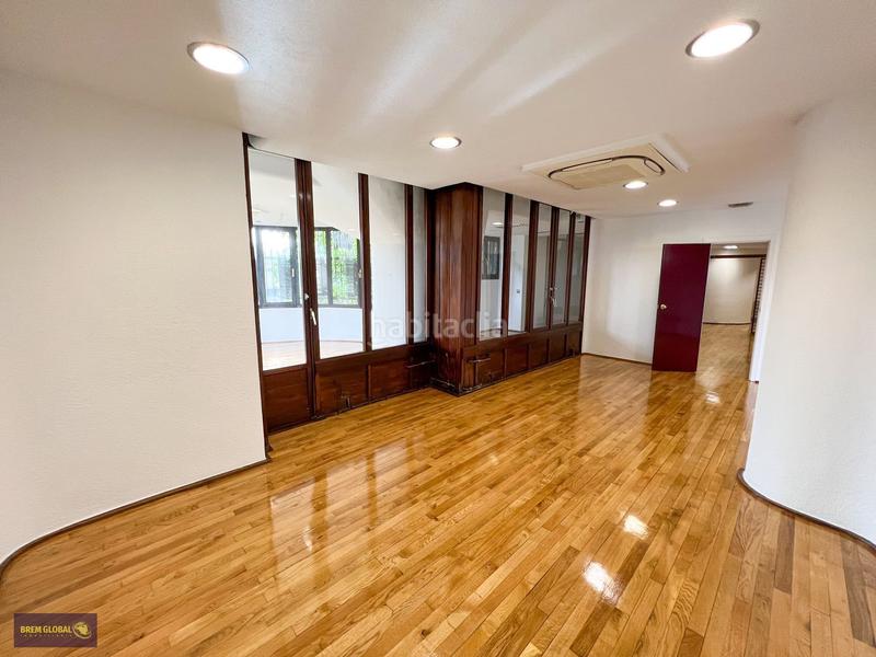 Foto 662d2baf-18f0-41c4-86d8-833e2f3880bf. Appartement dans avenida de américa 37 dans Prosperidad Madrid