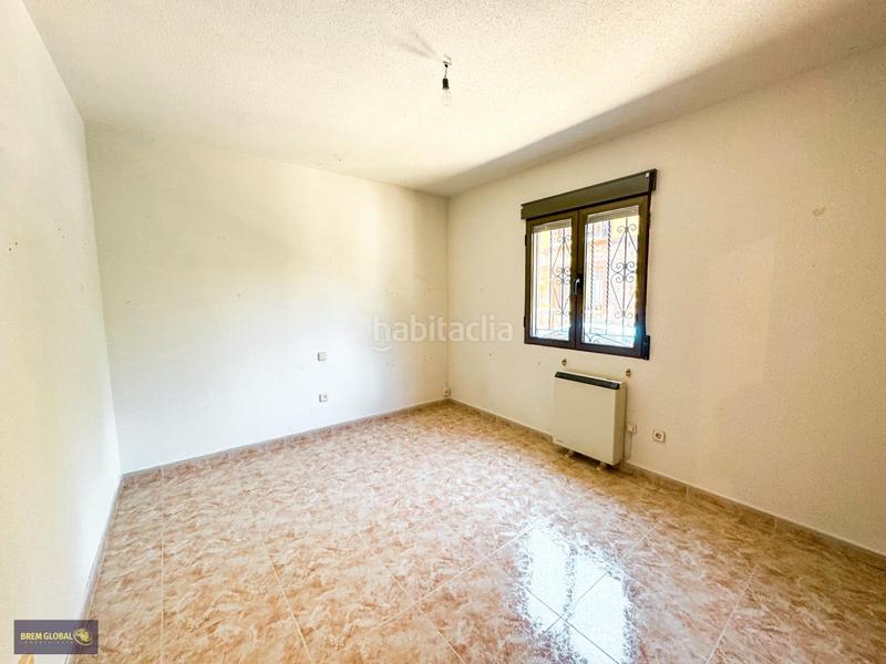 Foto c1f8b9aa-4bdd-4e5b-b421-8ae1ae7ff093. Casa adossada amb calefacció a Buitrago del Lozoya