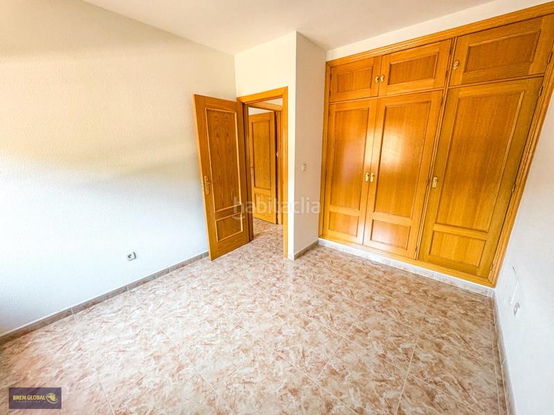 Foto c2a60010-251a-4a99-8bf4-d99937df788c. Casa adossada amb calefacció a Buitrago del Lozoya