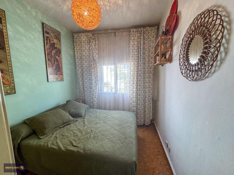 Foto dd34b9f3-d646-4aa6-9b1f-05e9eb82af17. Casa aparellada a Buitrago del Lozoya