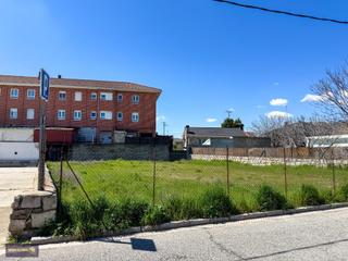 Terreno residenziale in Calle de Luis Fernández Urosa