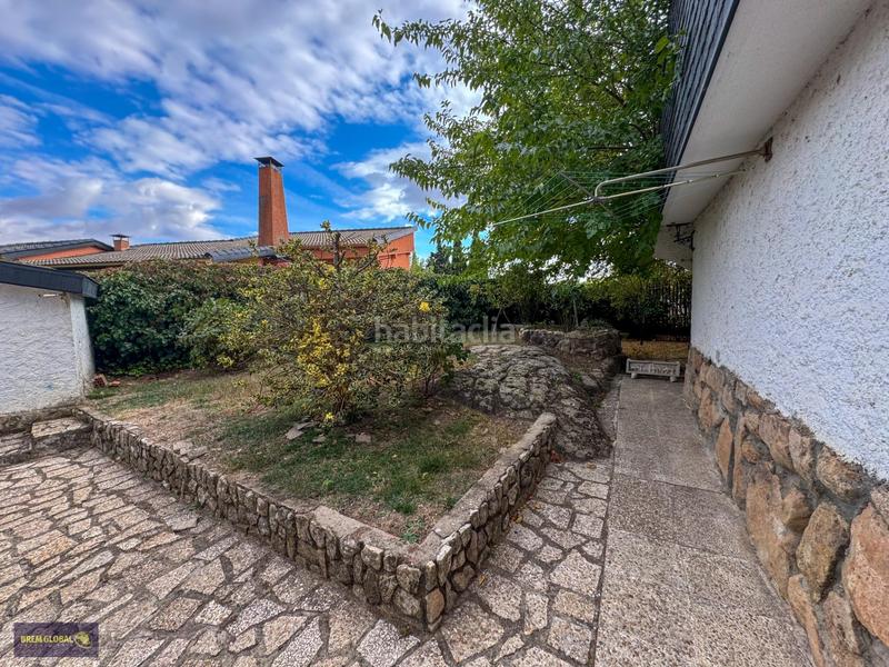 Foto a3e739b6-708a-43ed-9f57-82091f95bac5. Chalet en Cabrera (La)