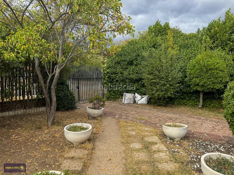 Foto d0ee75bc-230d-494a-9b71-669f204c1fa7. Chalet en Cabrera (La)