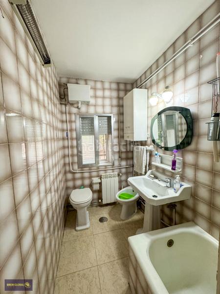 Foto 9cf40527-79e5-4d76-bf70-01d63815b2c6. Chalet mit heizung parking in Cabrera (La)