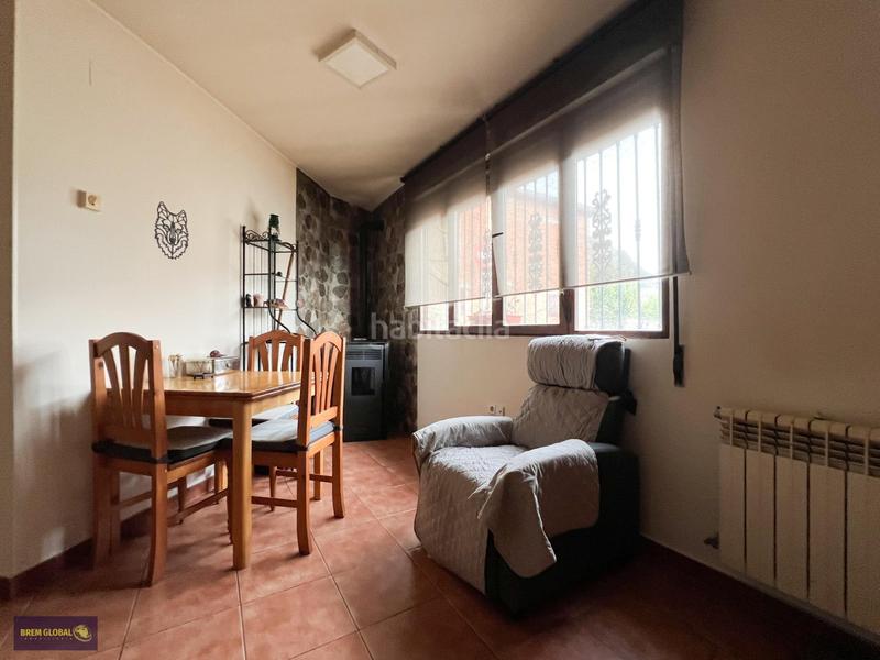 Foto 7fc4c93d-04c7-4840-932b-5123d8c1ac45. Ground floor with heating in Cabrera (La)