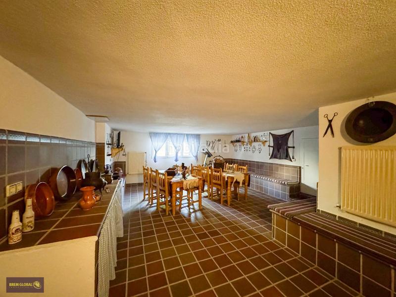 Foto 5827da69-b0a7-4ffb-bdc2-33d1c4dde252. House with heating parking pool in Cabrera (La)