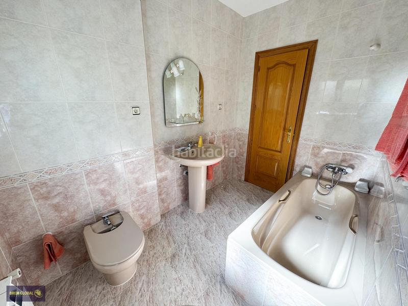 Foto c6f27f41-b8f1-415a-9a09-577b9b9e7327. House with heating parking pool in Cabrera (La)