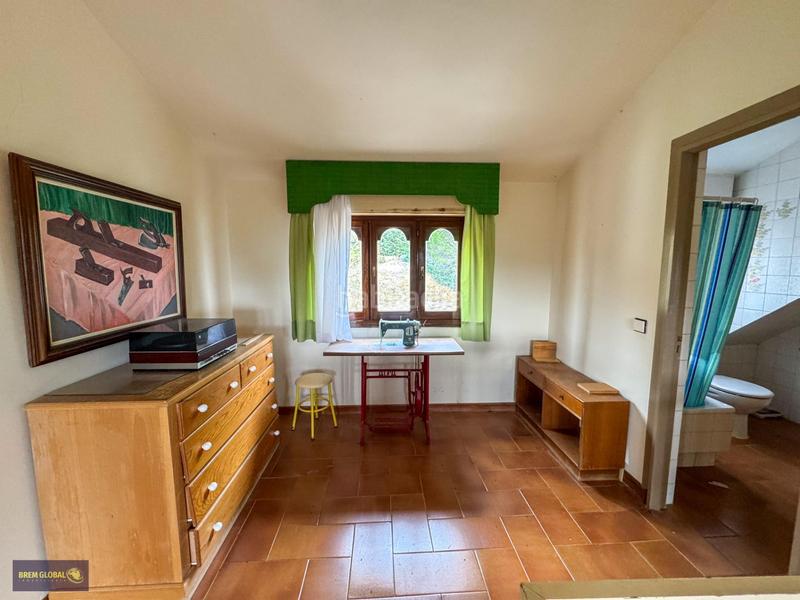 Foto 0922c2b1-8b27-4282-8473-4c3ea1abb681. Chalet with heating parking in Bustarviejo