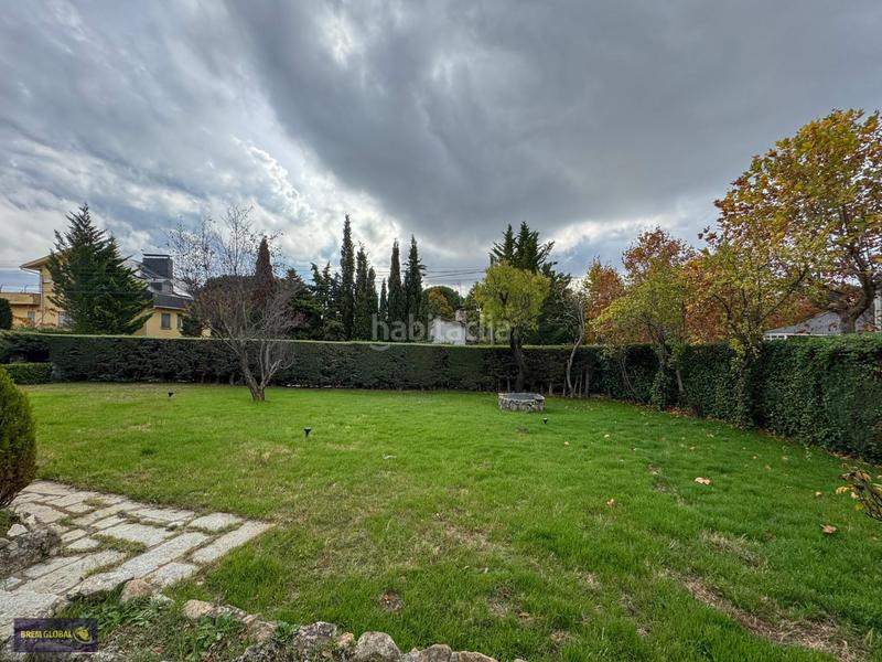 Foto 16c1ef33-72f0-4260-adf2-b223ebdb48c5. Chalet with heating parking in Bustarviejo