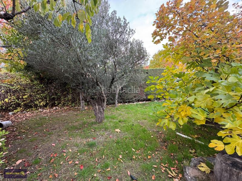 Foto 4929fd39-084d-4231-b95a-6e8bc25557f3. Chalet with heating parking in Bustarviejo