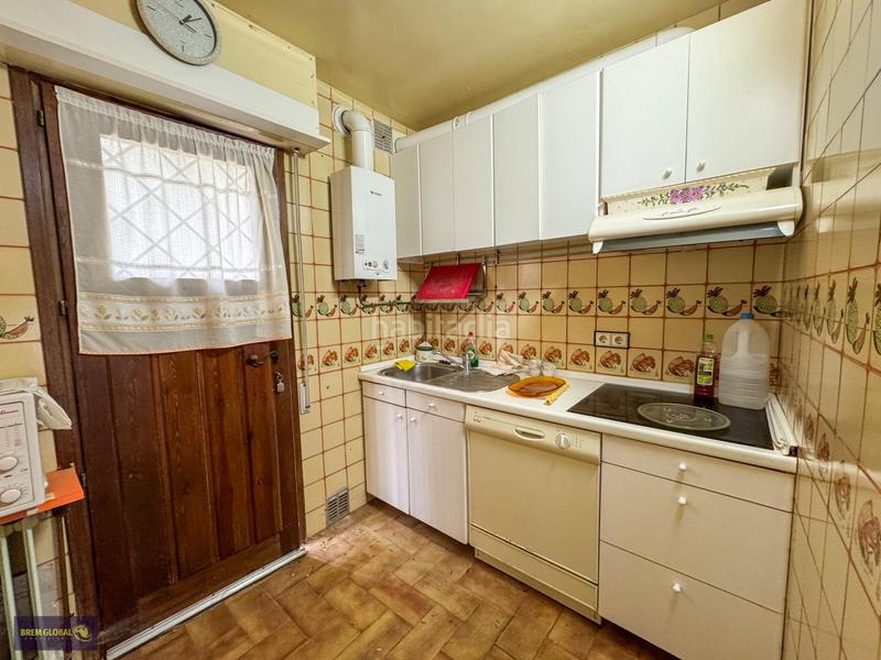 Foto 97007dde-ccaf-4308-b22d-5c49ee37244a. Chalet with heating parking in Bustarviejo