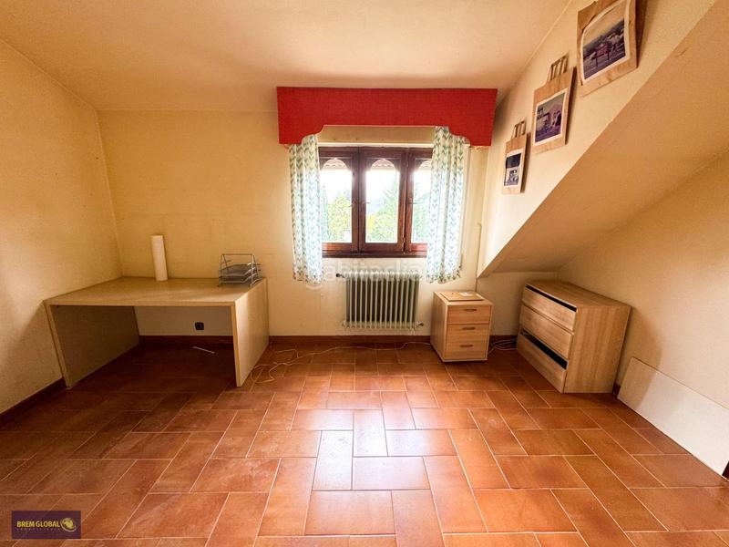 Foto a6f67e02-8638-4095-83af-91b48226c367. Chalet with heating parking in Bustarviejo