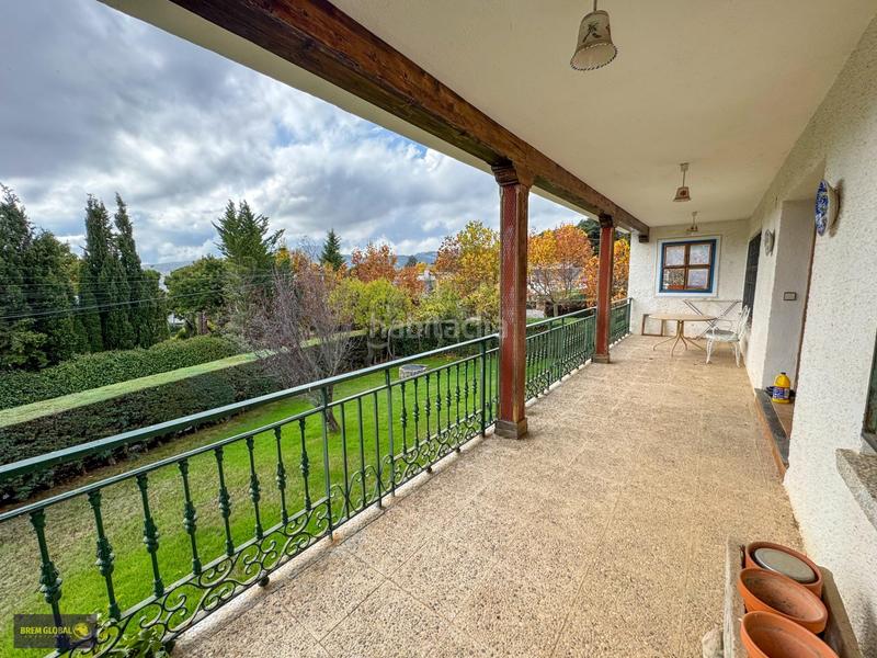 Foto d8dc8cf7-9bef-4456-b1f9-7ee35182799b. Chalet with heating parking in Bustarviejo