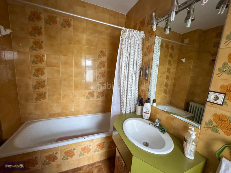 Foto f2117a4a-afde-4597-bb64-05e3c4b4a91f. Chalet with heating parking in Bustarviejo