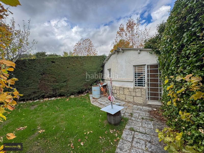 Foto 284d9a79-9bc9-44a8-9a85-576bbc87fed6. Xalet amb calefacció aparcament a Bustarviejo