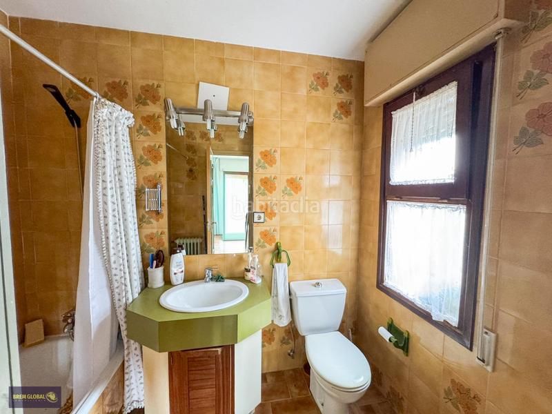 Foto aeb85b97-0352-4aa0-b591-725d71cfaf9b. Xalet amb calefacció aparcament a Bustarviejo