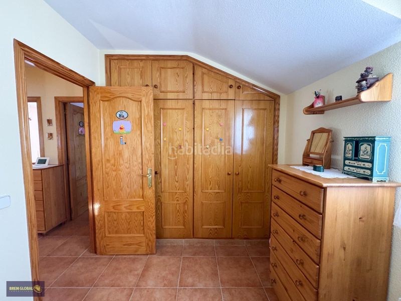 Foto 110e5eed-5b1e-4808-9486-3a93c70f50c7. Casa aparellada amb calefacció aparcament a Cabrera (La)