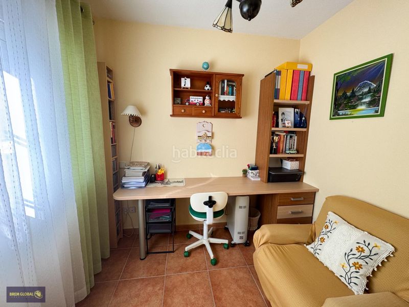 Foto 616fe287-37f1-4a45-a252-dab45ab2787a. Casa aparellada amb calefacció aparcament a Cabrera (La)