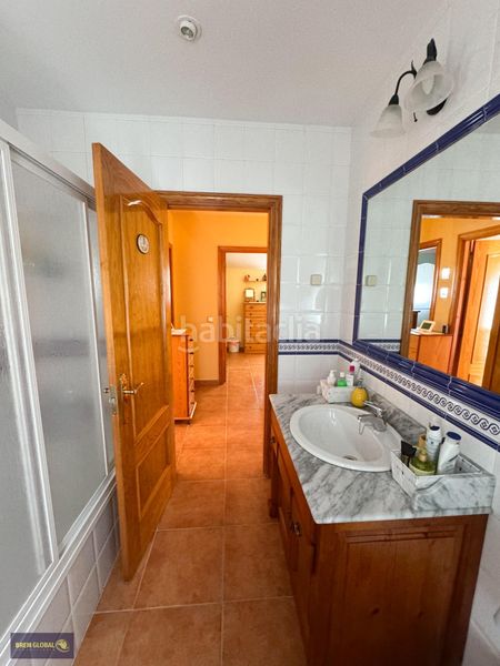 Foto 61e72e62-85b0-4244-920e-b91a0c379023. Casa aparellada amb calefacció aparcament a Cabrera (La)