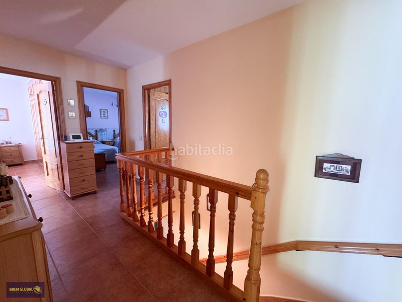 Foto caf4fceb-9b5a-4c74-bb83-a54a913496d2. Casa aparellada amb calefacció aparcament a Cabrera (La)