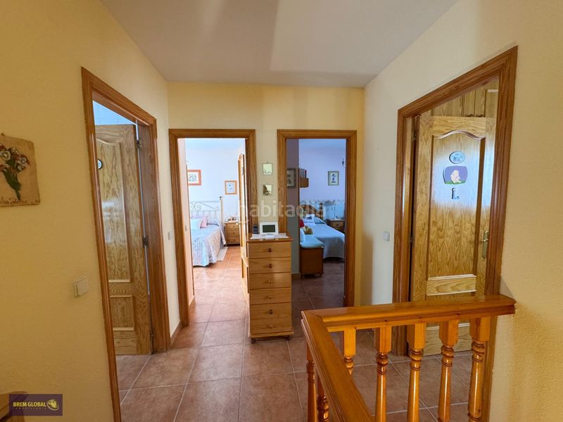 Foto da9a156e-d17b-4a27-b784-4fc10ef32a9f. Casa aparellada amb calefacció aparcament a Cabrera (La)