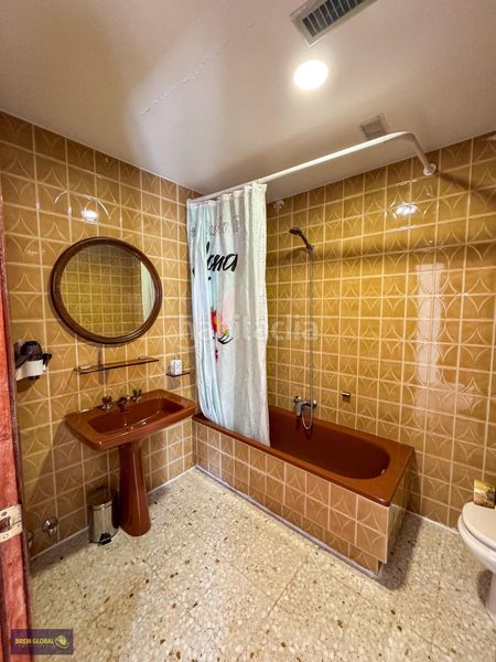 Foto 1ec2140f-12a7-421c-acb9-f644ec37caab. Chalet en Bustarviejo