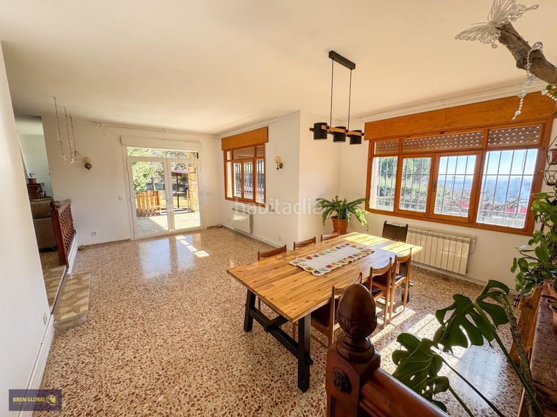 Foto 43fd05d1-d81a-4777-8246-5435c2cdb9de. Chalet en Bustarviejo