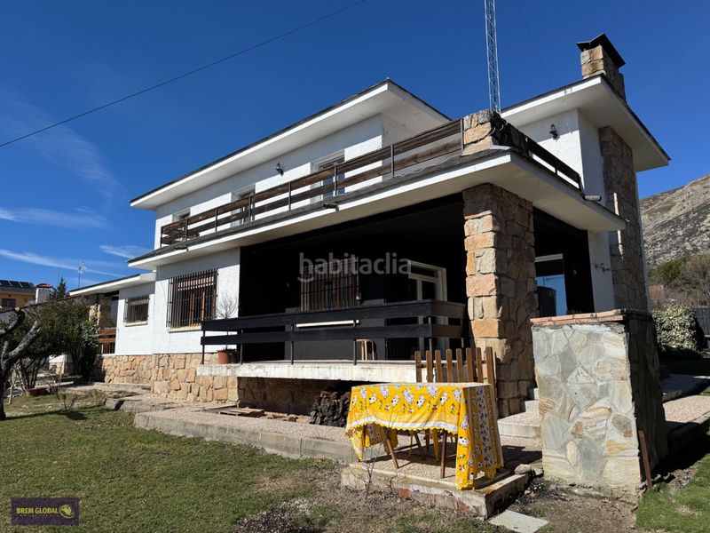Foto 9772cd60-fdc6-49c3-b5d6-4d7838163401. Chalet en Bustarviejo