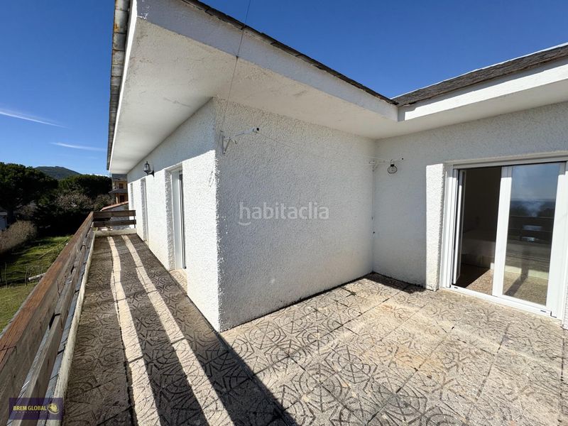 Foto c95c2eb5-f9f9-4f24-8083-40da72f794b3. Chalet en Bustarviejo