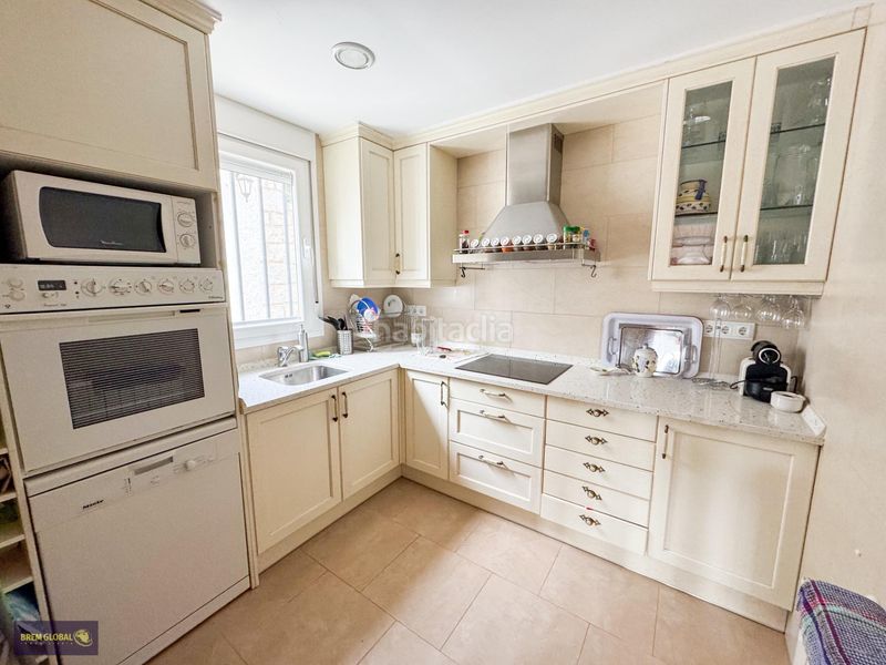 Foto fc7ba5d9-b144-40e6-b21a-44b93e4cb316. Chalet en Cabrera (La)