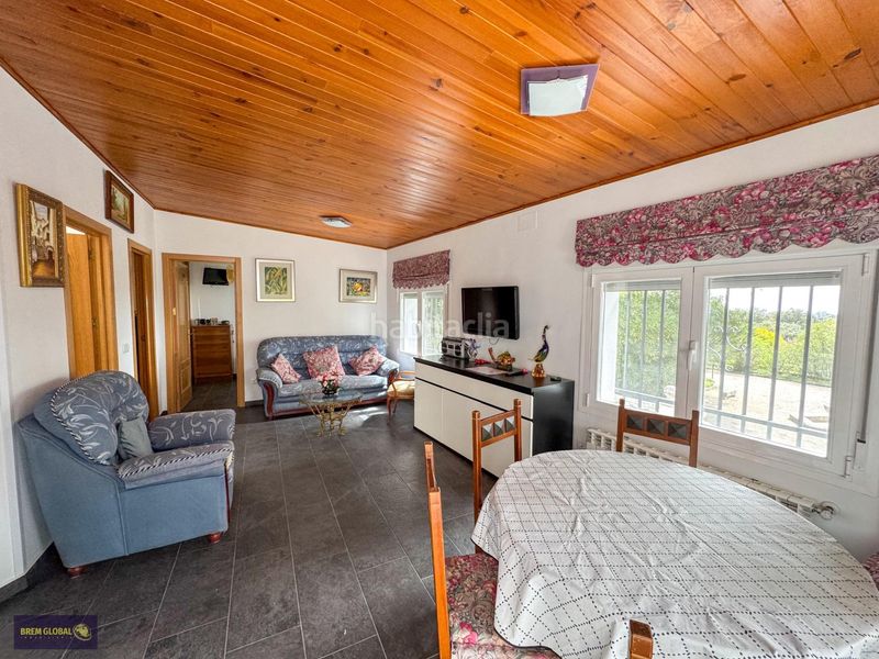 Foto 0b9469be-27da-4905-9cbf-e41e4b2dabfe. Xalet amb calefacció aparcament a Cabrera (La)