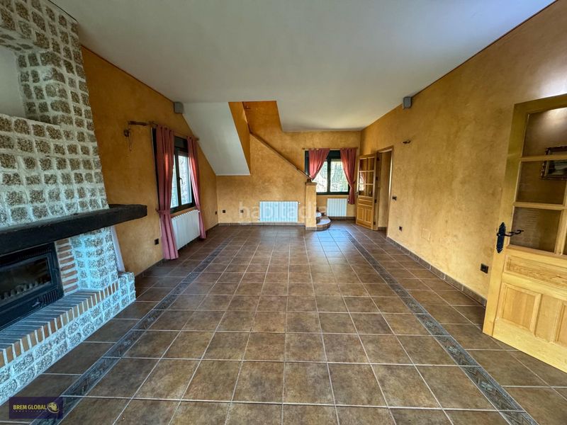 Foto 3e057efa-22f7-4eae-927c-03fe6ff2a2c7. Chalet en Navalafuente