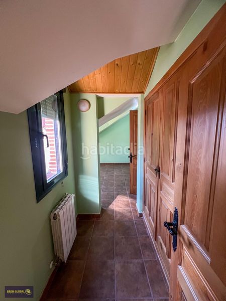 Foto 50ffa9c9-fd52-44cb-881e-906db79d50e6. Chalet en Navalafuente